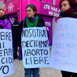  Protestas feministas contra el acoso a las mujeres frente a clínicas abortivas. — Alfredo Langa / Público
