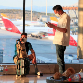 En la foto, el aeropuerto Adolfo Suárez Madrid Barajas, en Madrid. EFE/Fernando Alvarado/Archivo
