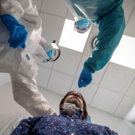  Fuente: https://www.prnewswire.co.uk/news-releases/beckman-coulter-s-sars-cov-2-igg-antibody-test-now-available-in-markets-accepting-the-ce-mark-856436647.html