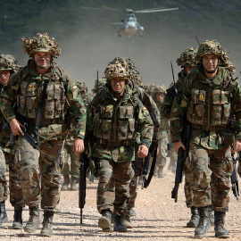  Soldados españoles haciendo ejercicios de entrenamiento.- AFP (Imagen de archivo)