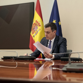 El presidente del Gobierno, Pedro Sánchez, se reúne por videoconferencia con los presidentes autonómicos, en Madrid (España) a 24 de mayo de 2020. Remitida por Moncloa.