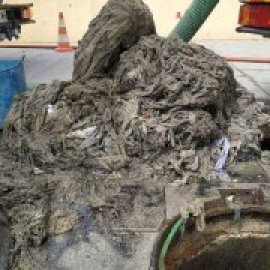 Crecen un 7% los atascos por toallitas húmedas que causan un gasto de 120 millones a las abastecedoras de agua