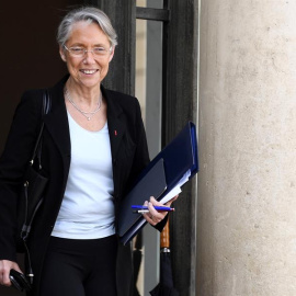 La ministra francesa de Transición Ecológica, Élisabeth Borne. / EFE/Julien de Rosa/Archivo