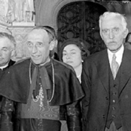 El cardenal Vidal i Barraquer junto al president de la Generalitat Francesc Macià