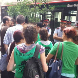 Imágenes de un desahucio en Barcelona. PAH.