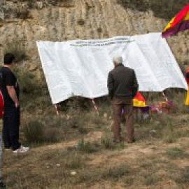 Aragón protege al fin la tumba profanada de cientos de republicanos