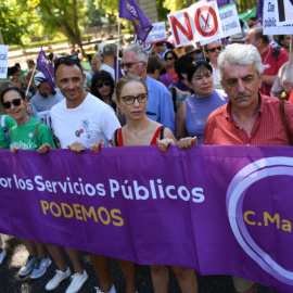 Roberto Sotomayor en una manifestación en defensa de los servicios públicos. -Twitter @SuperRoStar