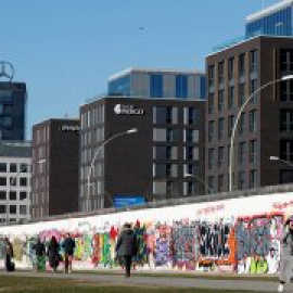 Berlín congela el precio de los alquileres y fija un tope