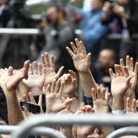  Manifestantes del movimiento 15M frente al Congreso.- Eduardo Parra / Europa Press