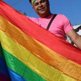 Homosexuales y trans que viajan en la caravana de migrantes hondureños piden ayuda a la comunidad LGBT de México