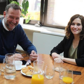 Isabel Díaz Ayuso, y el expresentador, Pedro García Aguado. / TWITTER