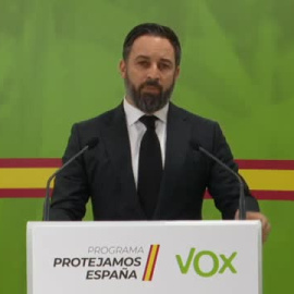 Abascal anuncia dos querellas contra el Gobierno