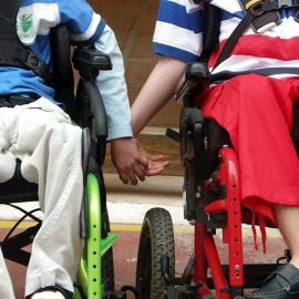 Personas con discapacidad en silla de ruedas. Premio Aspace 2011 / Europa Press / Archivo