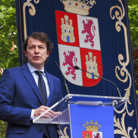 17/06/2020- El presidente de la Junta de Castilla y León, Alfonso Fernández Mañueco, durante su intervención tras la firma del Pacto por la Recuperación Económica, el Empleo y la Cohesión Social. / EUROPA PRESS - M.A. SANTOS