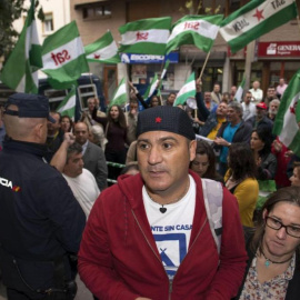 Andrés Bódalo en la entrada a la Audiencia Provincial el día de su juicio. EFE/José Manuel Pedrosa