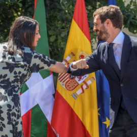 El presidente del Partido Popular, Pablo Casado, y la presidenta de Ciudadanos, Inés Arrimadas. EFE