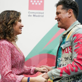  Ayuso y Carlos Vives, durante la presentación del concierto de la Hispanidad Comunidad de Madrid