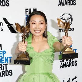 Lulu Wang, ganadora del Spirit por 'The Farewell'. EFE/EPA/NINA PROMMER