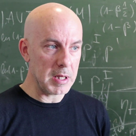 Imagen de Álex Arenas. / Captura de Youtube.es