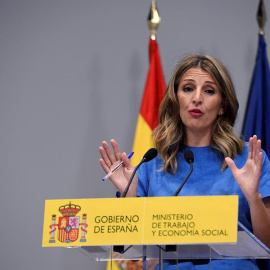GRAF7227. MADRID, 25/06/2020.- La ministra de Trabajo, Yolanda Díaz, ofrece una rueda de prensa este jueves en la sede del ministerio de Trabajo, en Madrid, donde se ha anunciado el acuerdo entre el Gobierno y los autónomos para extender hasta el 30 de 