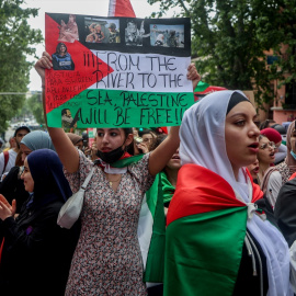 Manifestación en solidaridad con el pueblo palestino en el 74 aniversario de la ocupación sionista