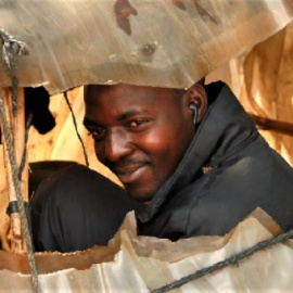Africanos y asiáticos aportan el grueso de los 100.000 trabajadores que participan en la campaña de recolección agraria.