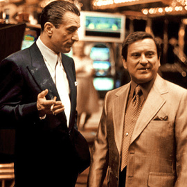  Robert de NIro y Joe Pesci en la película "Casino".