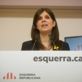 La secretària general adjunta d'ERC i portaveu del partit, Marta Vilalta, durant una roda de premsa per valorar la posició del partit sobre la pròrroga de l'estat d'alarma. ERC