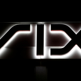 El logo de SIX Group, en la Bolsa de Zurich. REUTERS/Arnd Wiegmann