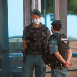 GRAF4698. PALMA DE MALLORCA, 25/07/2020.- La Guardia Civil continúa este sábado con los registros en las oficina de la Autoridad Portuaria de Baleares (APB) en Palma, en el marco de una investigación de la Fiscalía Antocorrupción. Los cinco directivo