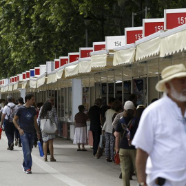 La 74 edición de Feria del Libro de Madrid en el Parque del Retiro. EFE/Sergio Barrenechea