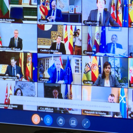 Torres durante la reunión de presidentes autonómicos con Sánchez