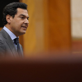 El presidente de la Junta de Andalucía, Juanma Moreno, este miércoles en el Parlamento de Andalucía. Europa Press