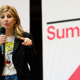 La vicepresidenta segunda del Gobierno y ministra de Trabajo y Economía Social, Yolanda Díaz, interviene durante un acto de escucha de Sumar, a 4 de marzo de 2023, en Santander, Cantabria (España). Foto: Juanma Serrano / Europa Press