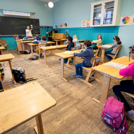Noruega reabre escuelas y comercios, los juzgados daneses vuelven a funcionar. EFE / Heiko Junge