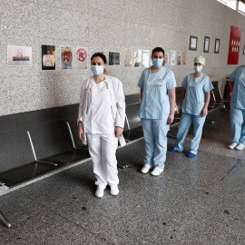 Mujeres sanitarias en El Hospital Universitario de Fuenlabrada. EFE