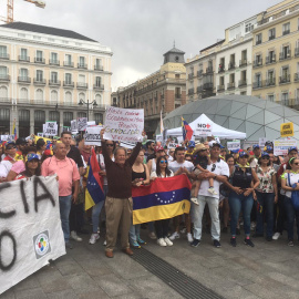 Venezolanos se manifiestan en Madrid contra el presidente de Venezuela Nicolás Maduro./Twitter de Adolfo_ASEVED