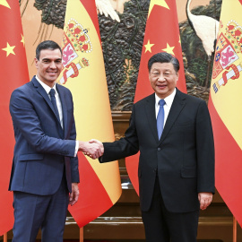 El presidente chino, Xi Jinping, se reúne con el primer ministro español, Pedro Sánchez, en Beijing, capital de China, el 31 de marzo de 2023, en Beijing (China). Foto: Rao Aimin / Xinhua News / Contactophoto