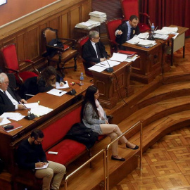 16/03/2020.- El fiscal Félix Martín (d), durante su intervención en el juicio por el llamado "crimen de la Guardia Urbana". / EFE/Quique García