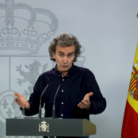 28/05/2020.- El director del Centro de Coordinación de Alertas y Emergencias Sanitarias, Fernando Simón, durante la rueda de prensa que ofrece hoy jueves en el Palacio de la Moncloa, en Madrid, para informar sobre el avance de la desescalada en España.