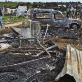 Un incendio arrasa un campamento de inmigrantes en Lepe