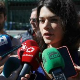 La Fiscalía pide 23 meses de prisión para Isa Serra por desórdenes en un desahucio en 2014