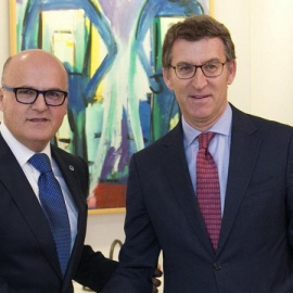  El presidente de la Diputación de Ousense, José Manuel Baltar, con el presidente de la Xunta de Galicia, Alberto Núñez Feijóo..- CEDIDA