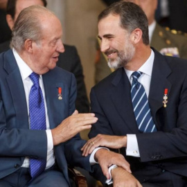 Juan Carlos I y Felipe de Borbón