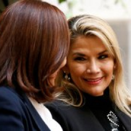 La Fiscalía boliviana investiga si los españoles involucrados en el incidente de la embajada entraron con pasaportes falsos