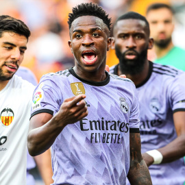 Vinicius Junior, jugador del Real Madrid, en un momento del partido contra el Valencia en Mestalla.- EUROPA PRESS