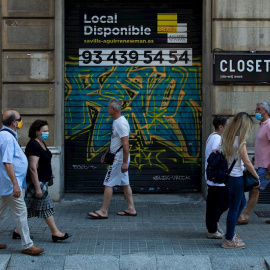 GRAFCAT8674. BARCELONA, 25/06/2020.- Vista de un local vacío en el centro de Barcelona este jueves, después de que ayer el FMI anunciase que la economía de España se contraerá este año un 12,8 %, la mayor caída entre los países más avanzados, deb