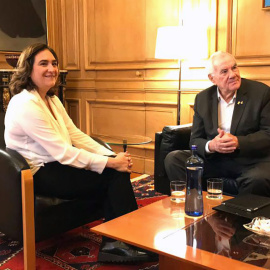 La alcaldesa de Barcelona, Ada Colau, y el candidato de ERC para las elecciones municipales, Ernest Maragall, en una imagen de archivo.- Ayuntamiento de Barcelona