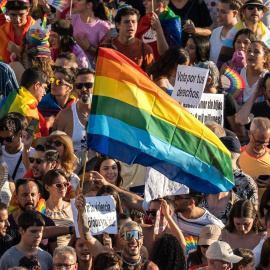 Varias personas participan en la manifestación del Orgullo LGTBI+ 2023, a 1 de julio de 2023, en Madrid (España). -DIEGO RADAMÉS / Europa Press