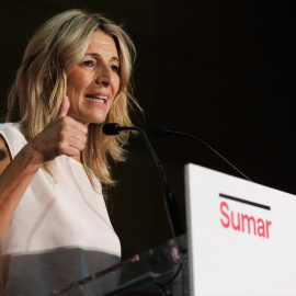 La vicepresidenta segunda, ministra de Trabajo y Economía Social y líder de Sumar, Yolanda Díaz, participa en un acto de precampaña electoral, en el Palacio de Congresos de Toledo. -EDUARDO PARRA / Europa Press